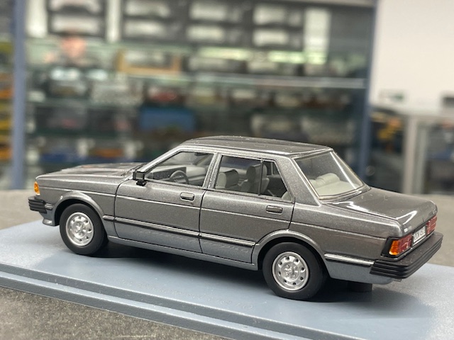 Datsun Bluebird, 1:43 NEO - Image 2