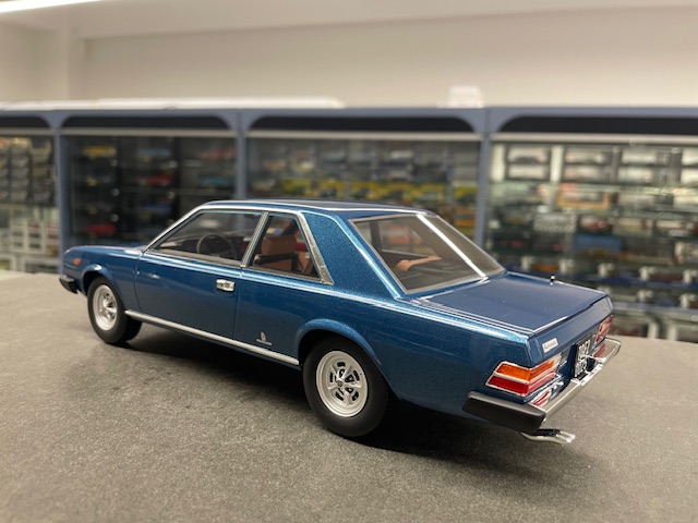 Fiat 130 Coupe, 1:18 Laudo - Image 3