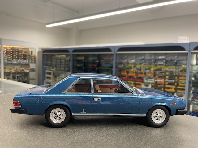 Fiat 130 Coupe, 1:18 Laudo - Image 4