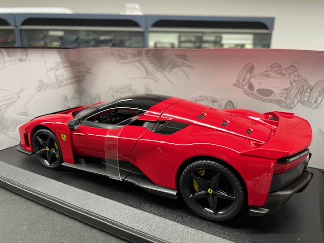 Ferrari F80, 1:18 Burago - Image 3