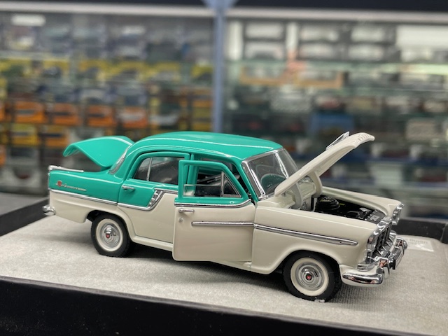 Holden FC Special, 1:43 Trax Opal - Image 3