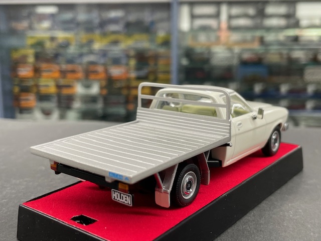 Holden HQ one-tonner, 1:43 Trax - Image 2