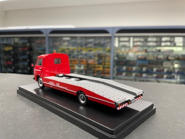 Alfa Romeo A12 transporter, 1:43 Mitica - Image 2