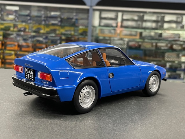 Alfa Romeo Junior Z, 1:18 Norev - Image 3