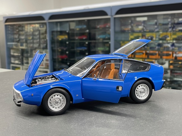 Alfa Romeo Junior Z, 1:18 Norev - Image 4