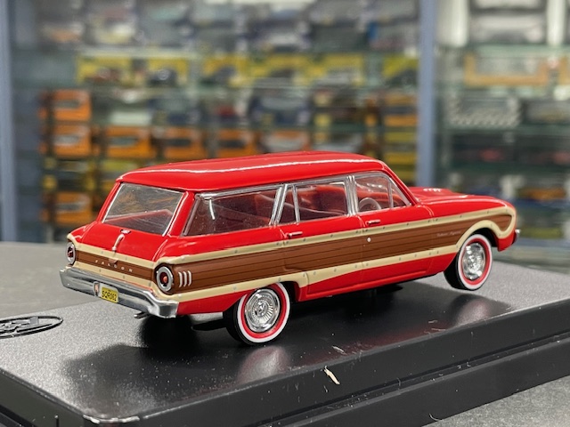 Ford XL Squire, 1:43 Trax - Image 2