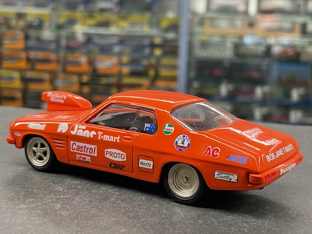 Holden HQ Monaro, 1:43 Dinkum - Image 2