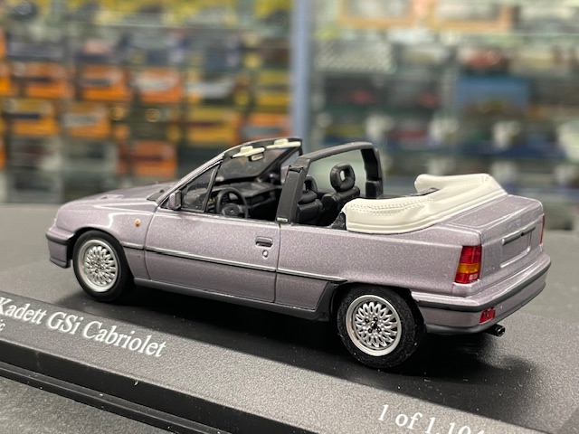 Opel Kadett, 1:43 Minichamps - Image 2