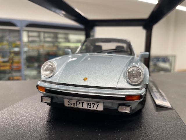 Porsche 930 Turbo, 1:18 KK-Scale - Image 2